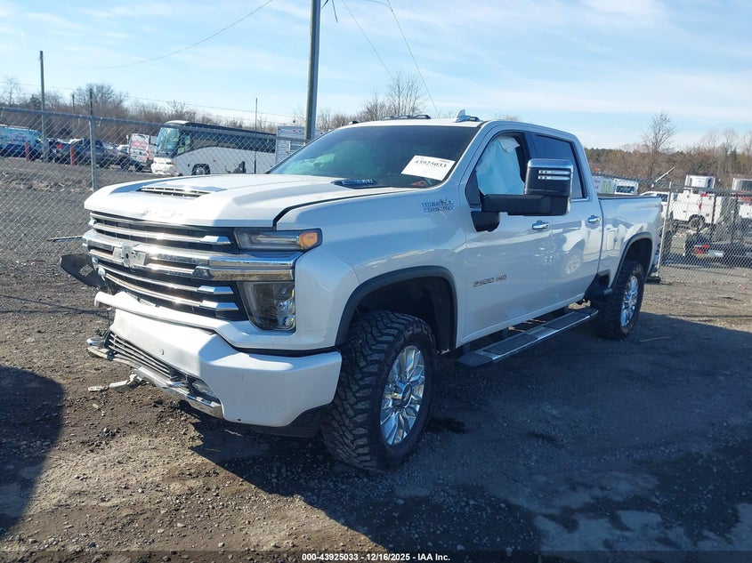2022 CHEVROLET SILVERADO 2500HD 6.6L V-8 DI, TURBO, (VIN: 1GC1YREY8NF338962