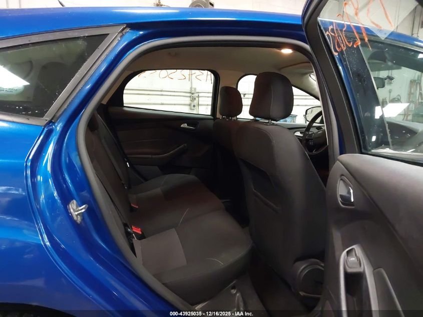 2018 Ford Focus Se VIN: 1FADP3K26JL225719 Lot: 43925035