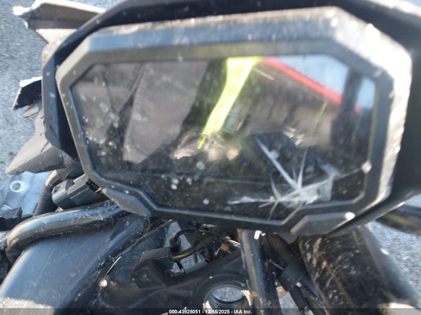 2025 Kawasaki Zx400 S VIN: ML5ZXCS12SDA39840 Lot: 43925051