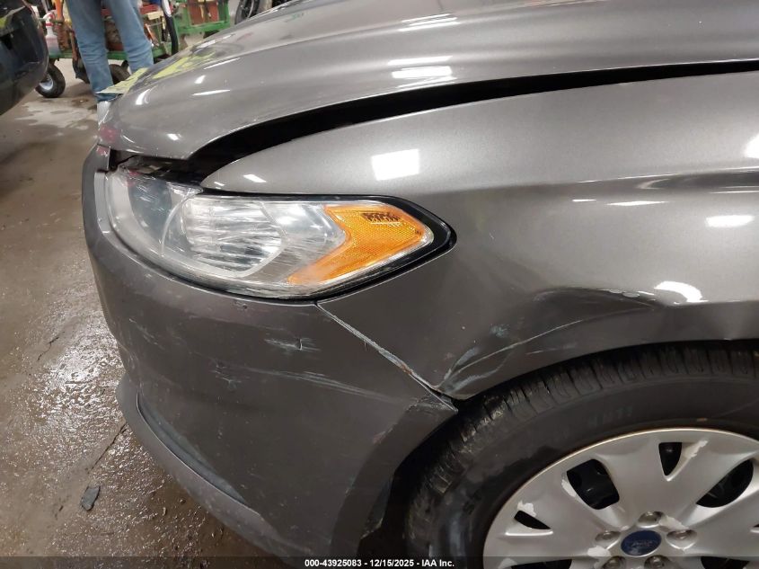 2014 Ford Fusion S VIN: 1FA6P0G79E5379685 Lot: 43925083