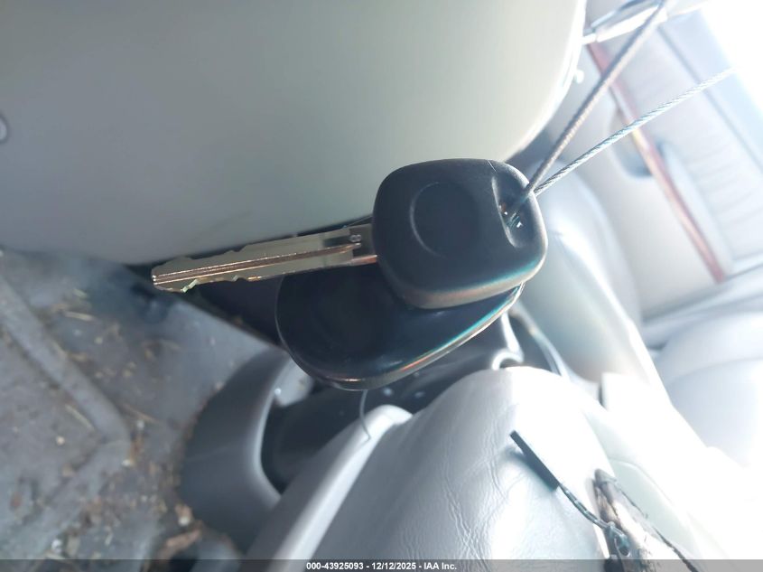 2005 Toyota Sienna Xle Limited VIN: 5TDZA22C95S327993 Lot: 43925093