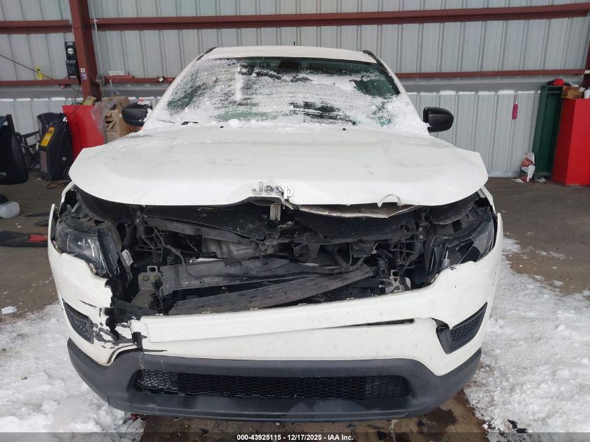 2017 Jeep New Compass Sport 4X4 VIN: 3C4NJDAB0HT607010 Lot: 43925115