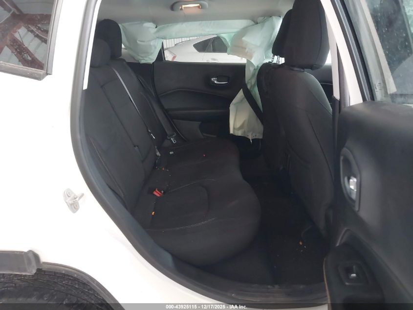 2017 Jeep New Compass Sport 4X4 VIN: 3C4NJDAB0HT607010 Lot: 43925115