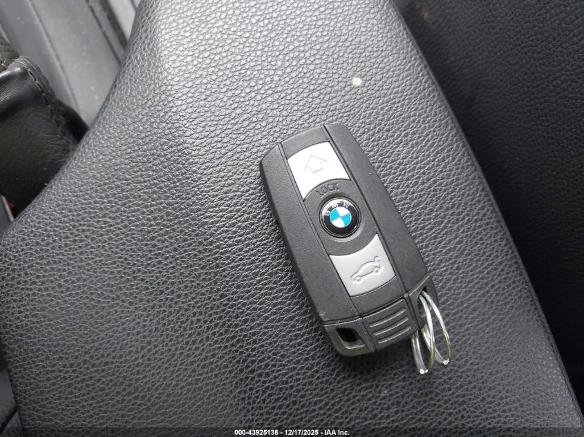 2010 BMW 128I VIN: WBAUP7C55AVF07574 Lot: 43925138