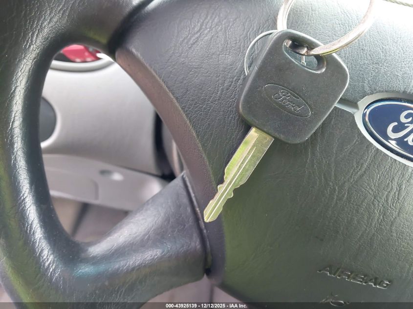 2003 Ford Focus Lx VIN: 1FAFP33Z63W253929 Lot: 43925139