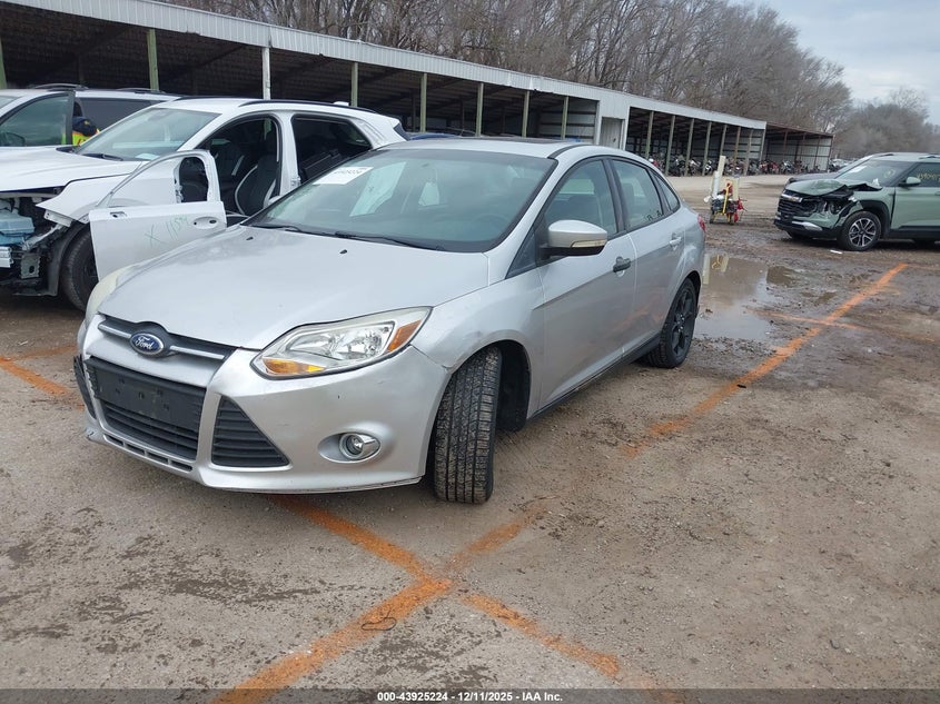 1FADP3F21DL208454 2013 FORD FOCUS photo no. 2