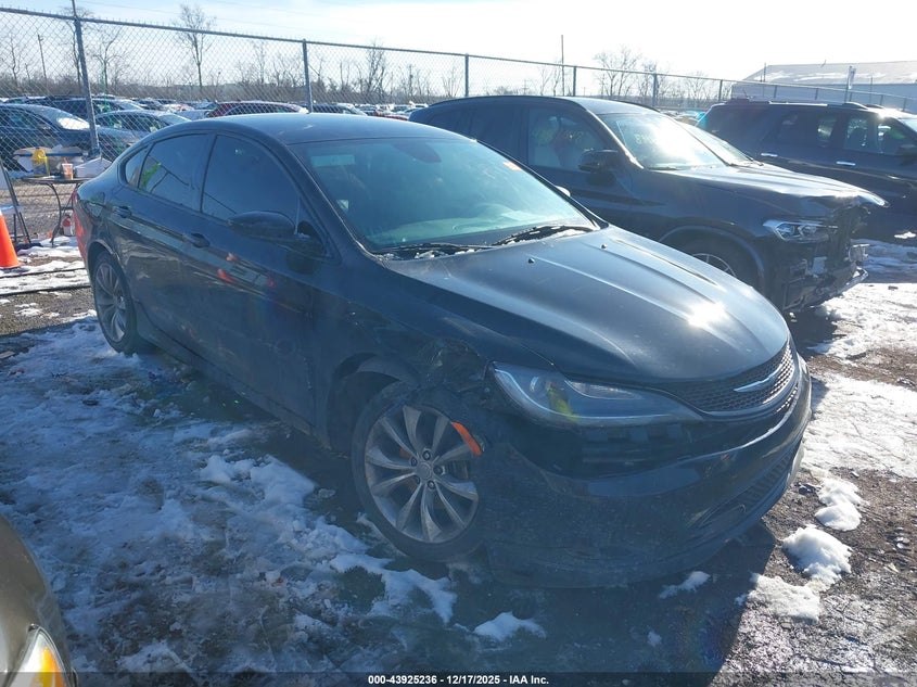 2015 Chrysler 200 S