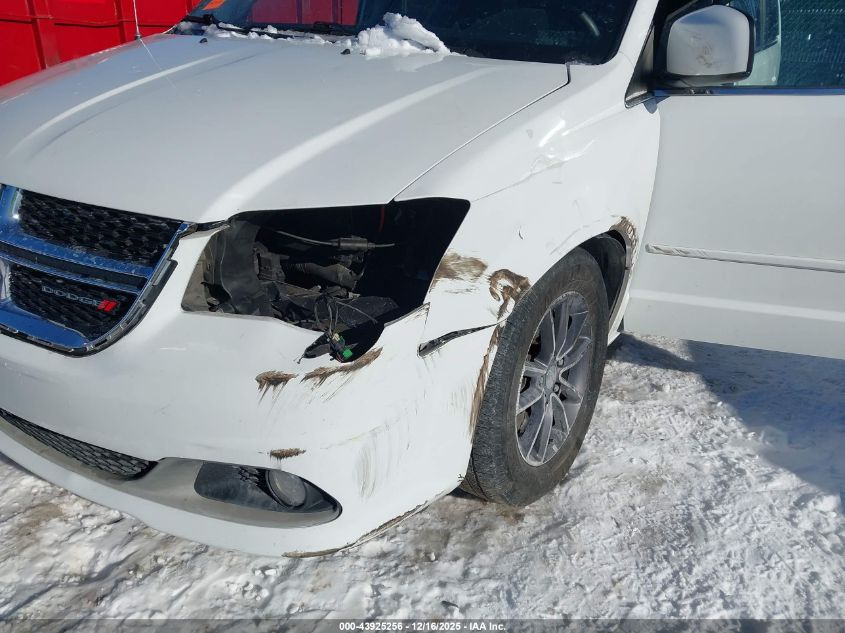 2017 Dodge Grand Caravan Sxt VIN: 2C4RDGCG5HR581199 Lot: 43925256