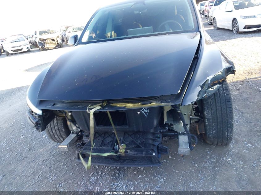 2026 Tesla Model Y Long Range Dual Motor All-Wheel Drive/Long Range Launch Series VIN: 7SAYGDEEXTA400244 Lot: 43925263