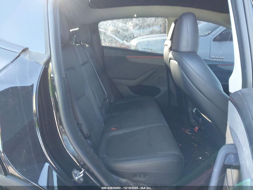 2026 Tesla Model Y Long Range Dual Motor All-Wheel Drive/Long Range Launch Series VIN: 7SAYGDEEXTA400244 Lot: 43925263