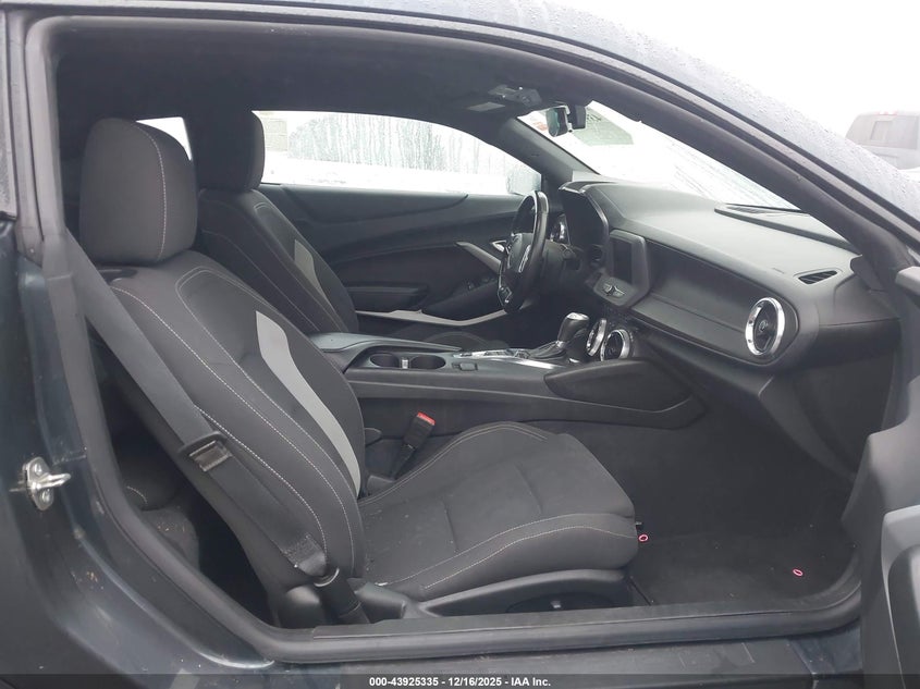 2022 Chevrolet Camaro Rwd 1Lt