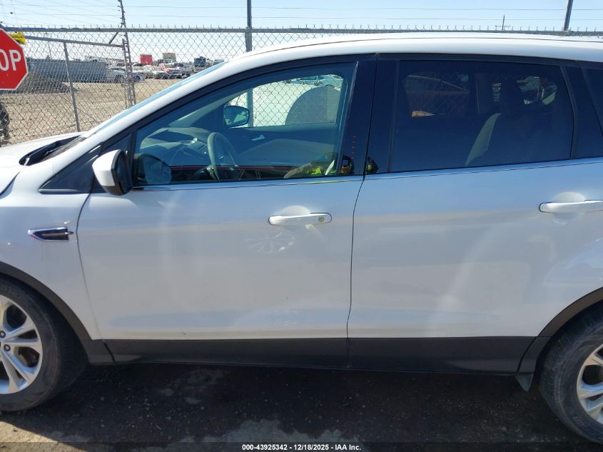 2017 Ford Escape Se VIN: 1FMCU9GD0HUB90221 Lot: 43925342