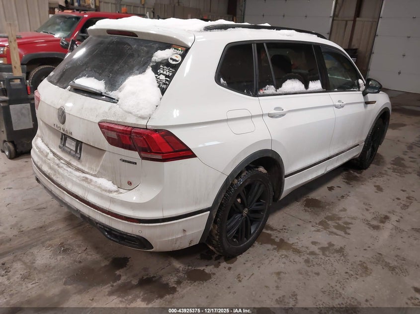 2022 VOLKSWAGEN TIGUAN 2.0L I-4 DI, DOHC, V(VIN: 3VV8B7AX9NM027155