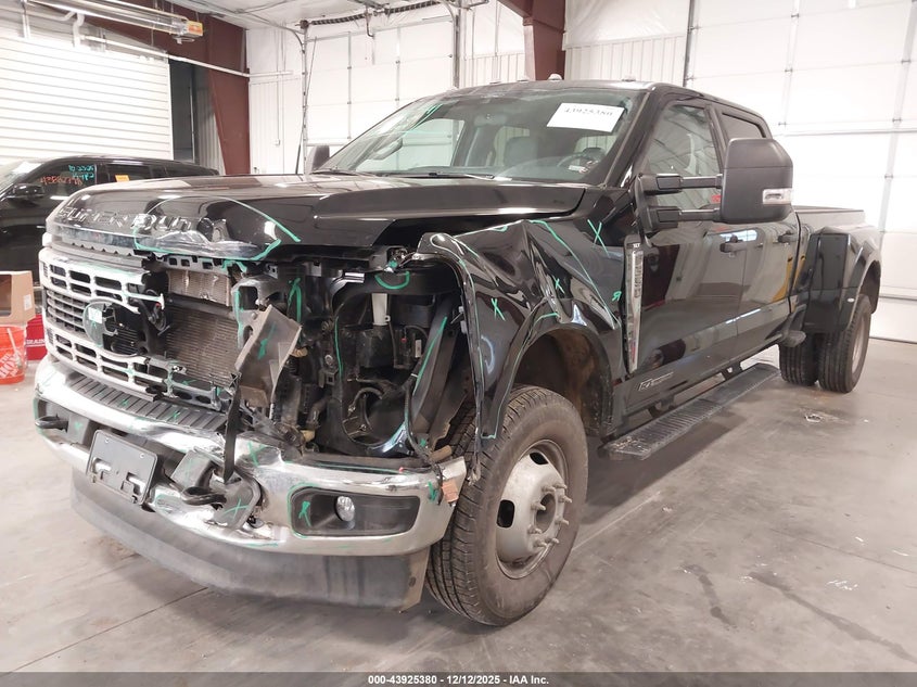 1FT8W3DT4TEC23463 2026 FORD F350 photo no. 2