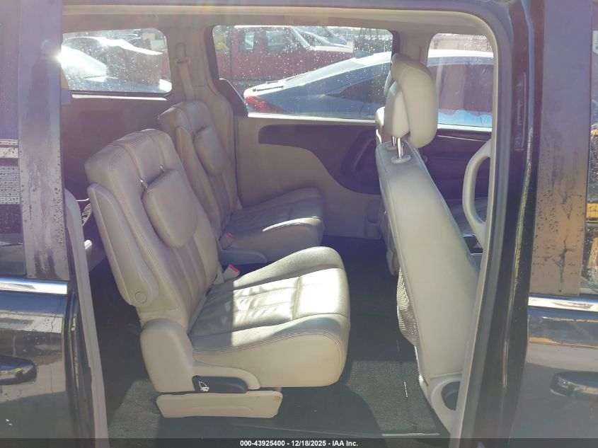 2015 Chrysler Town & Country Touring VIN: 2C4RC1BG4FR673032 Lot: 43925400