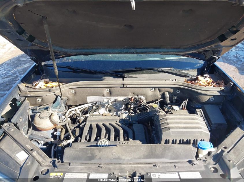 2018 Volkswagen Atlas 3.6L V6 Sel VIN: 1V2MR2CA7JC585357 Lot: 43925446