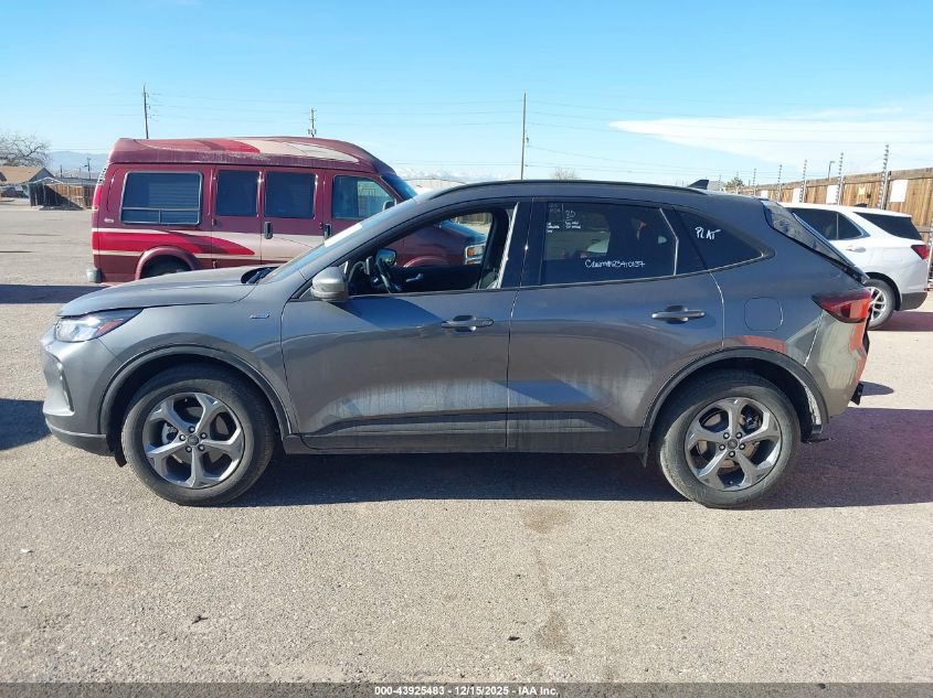 2025 Ford Escape St-Line Select VIN: 1FMCU9NA2SUA58738 Lot: 43925483