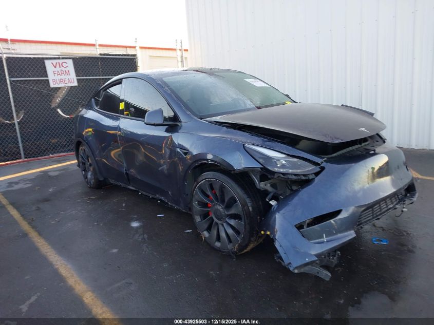 TESLA MODEL Y PERFORMANCE DUAL MOTOR ALL-WHEEL DRIVE