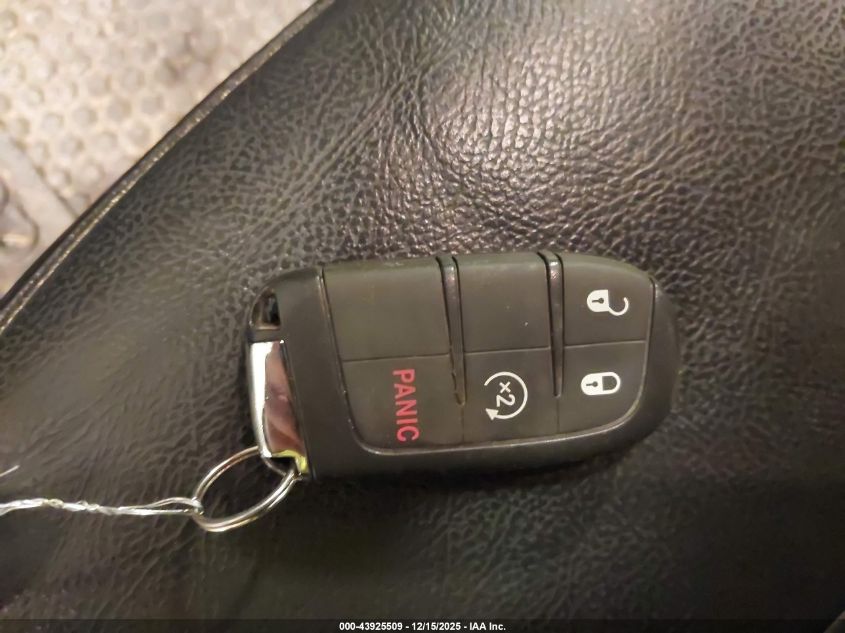 2019 Jeep Compass Limited 4X4 VIN: 3C4NJDCB1KT812212 Lot: 43925509