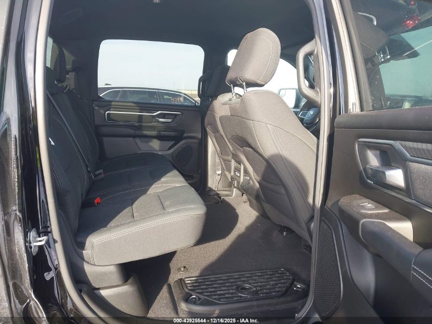 2025 Ram 1500 Big Horn 4X4 5'7 Box VIN: 1C6RRFFG2SN538233 Lot: 43925544