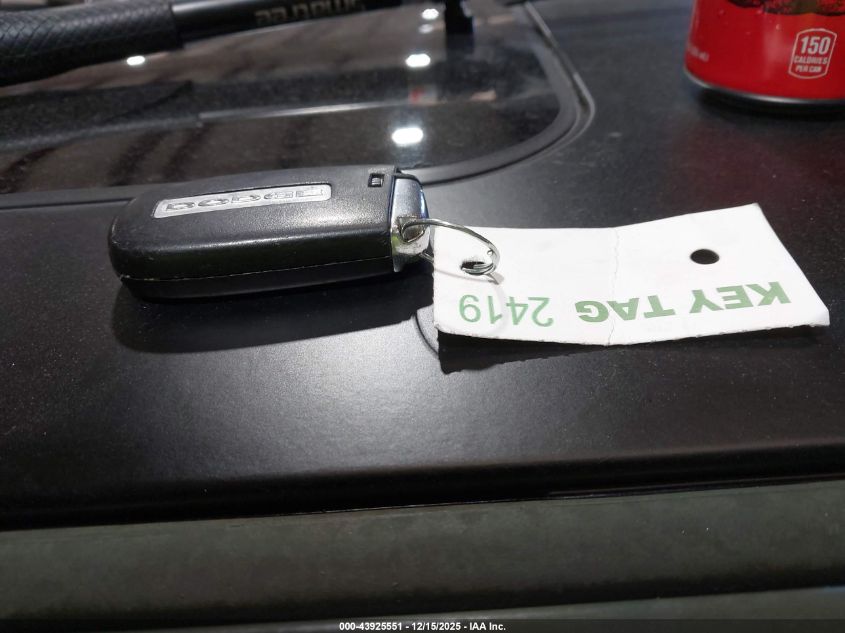 2015 Dodge Challenger R/T Scat Pack VIN: 2C3CDZFJ5FH764411 Lot: 43925551