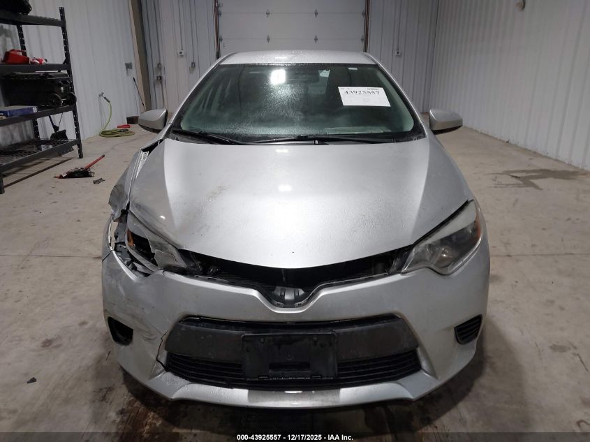 2015 Toyota Corolla Le VIN: 5YFBURHE2FP270833 Lot: 43925557