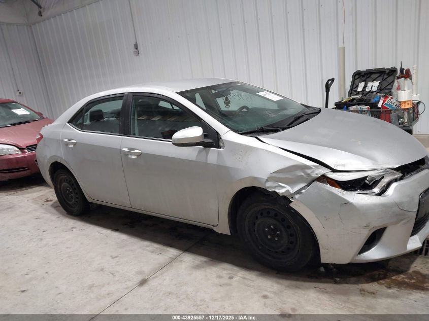 2015 Toyota Corolla Le VIN: 5YFBURHE2FP270833 Lot: 43925557
