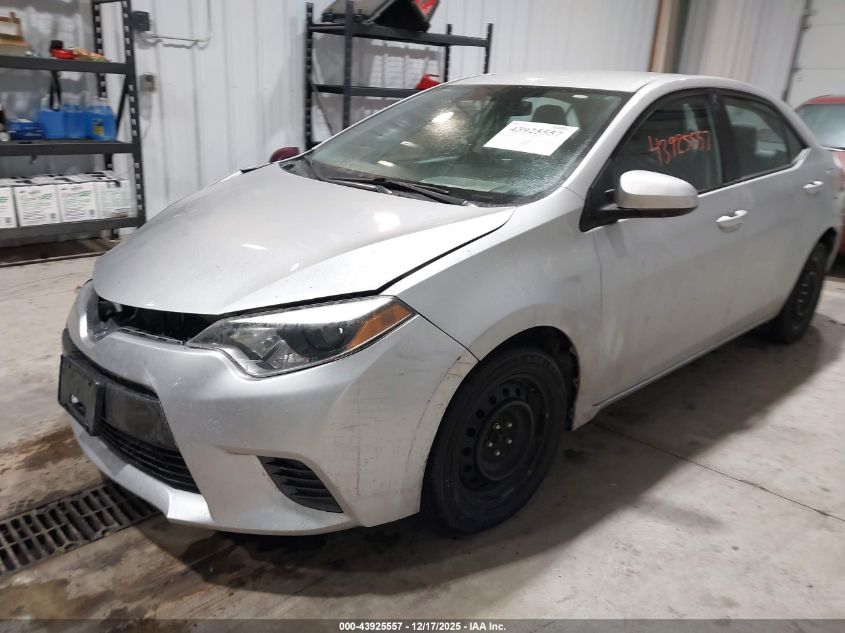 2015 Toyota Corolla Le VIN: 5YFBURHE2FP270833 Lot: 43925557