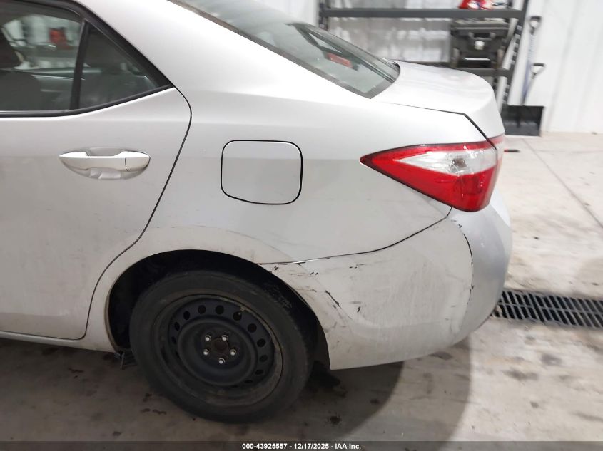 2015 Toyota Corolla Le VIN: 5YFBURHE2FP270833 Lot: 43925557