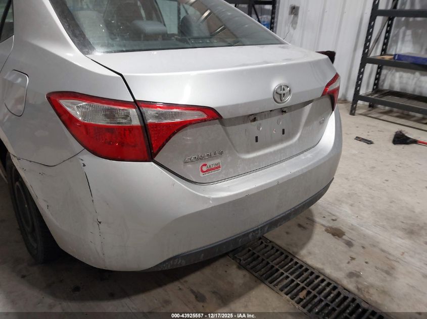 2015 Toyota Corolla Le VIN: 5YFBURHE2FP270833 Lot: 43925557