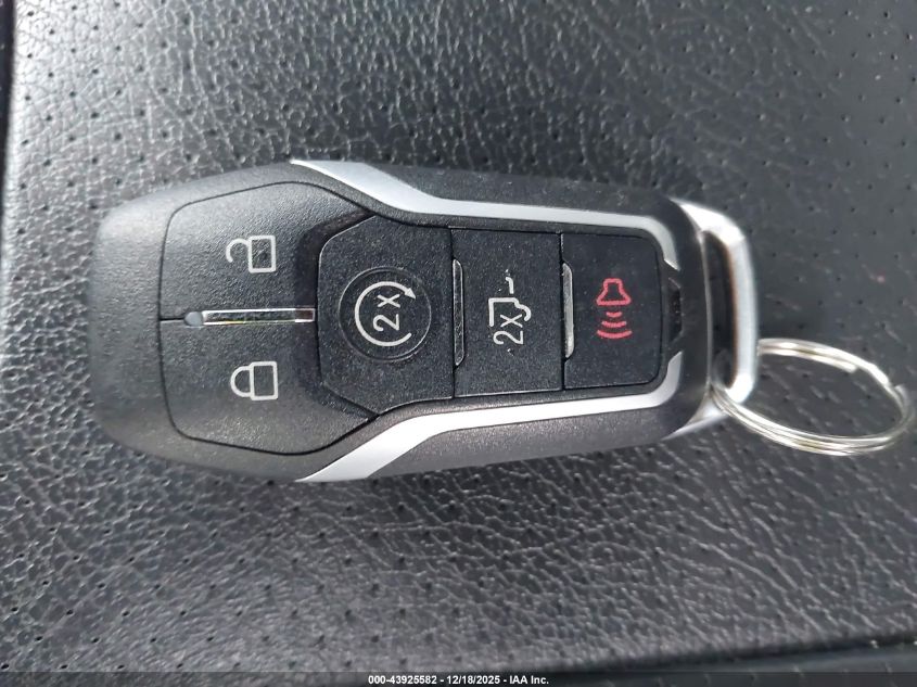 2017 Ford Explorer Xlt VIN: 1FM5K7DH0HGE10000 Lot: 43925582