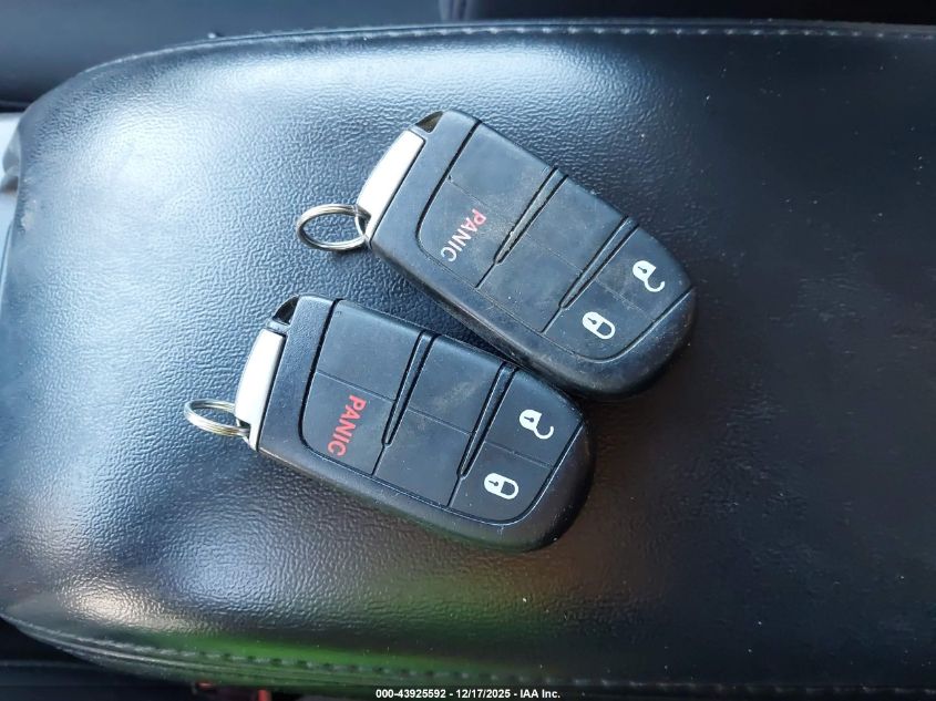 2018 Dodge Journey Se VIN: 3C4PDCAB0JT525018 Lot: 43925592