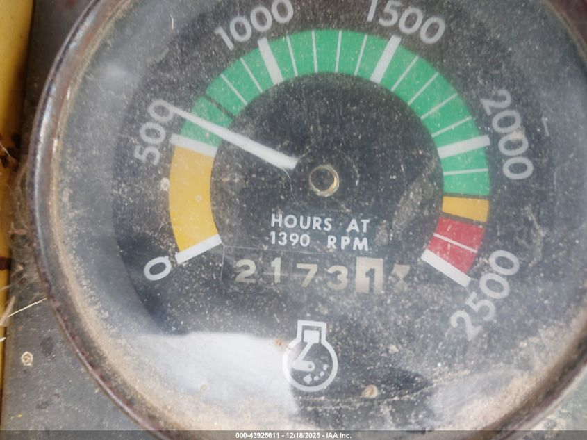 1977 Massey Furgeson Mg 6500 VIN: 202660550 Lot: 43925611