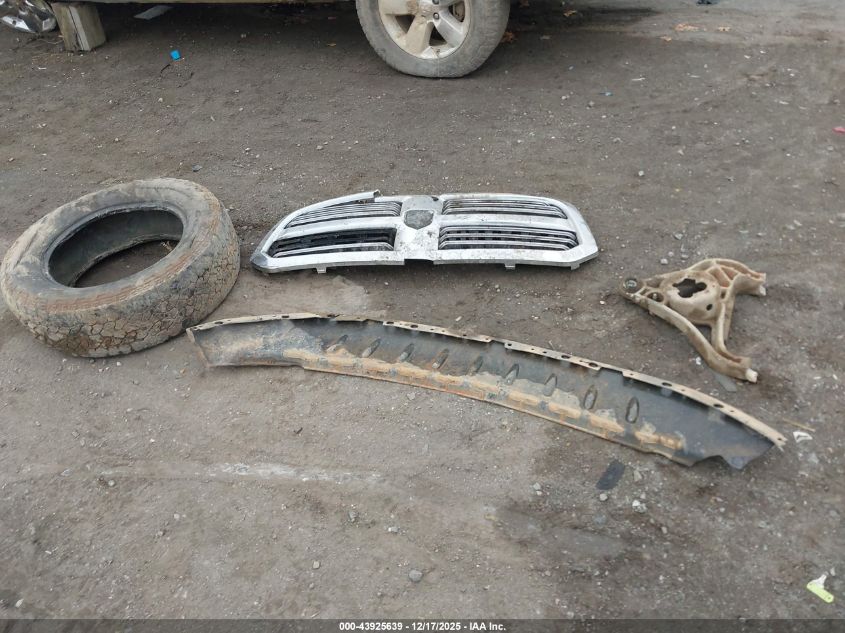 2017 Ram 1500 Lone Star 4X2 5'7 Box VIN: 3C6RR6LT8HG563625 Lot: 43925639