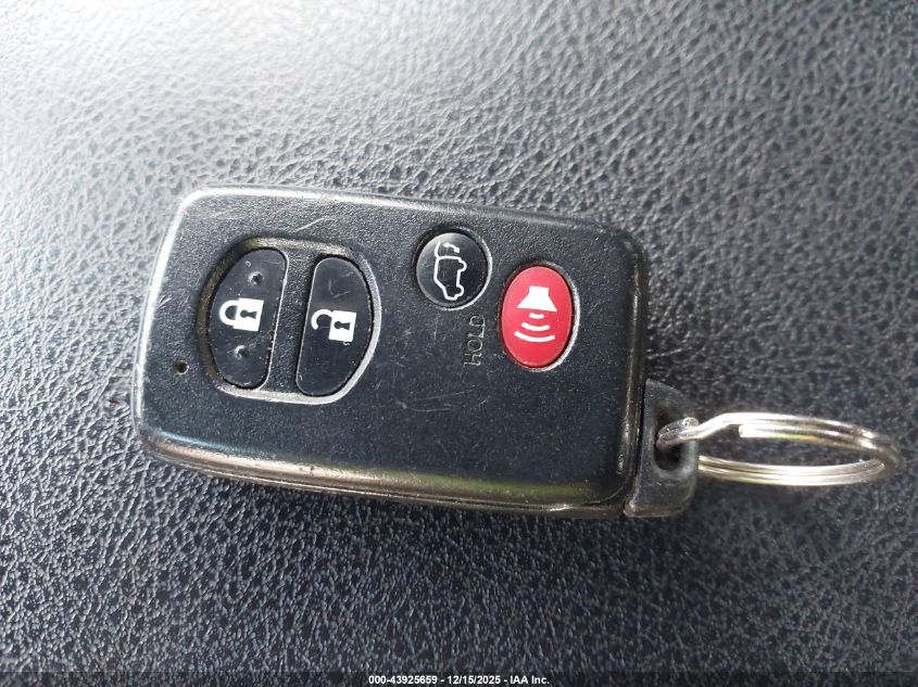 2011 Toyota Highlander Hybrid Limited V6 VIN: JTEDC3EH5B2003956 Lot: 43925659