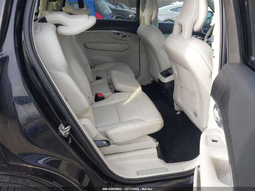 2020 Volvo Xc90 T5 Momentum 7 Passenger VIN: YV4102CKXL1555160 Lot: 43925683
