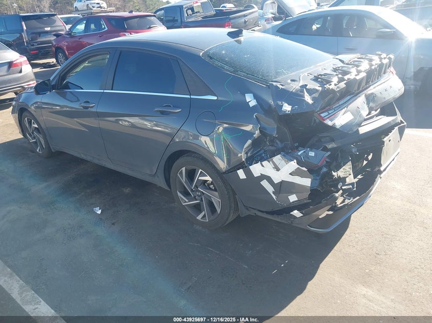 2024 Hyundai Elantra Limited