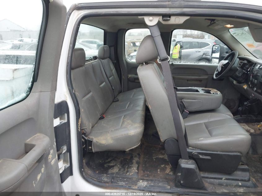 2011 GMC Sierra 2500Hd Work Truck VIN: 1GD22ZCG0BZ329789 Lot: 43925715