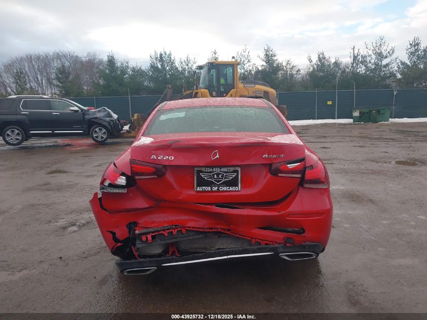 2019 Mercedes-Benz A 220 4Matic VIN: WDD3G4FB2KW013301 Lot: 43925732