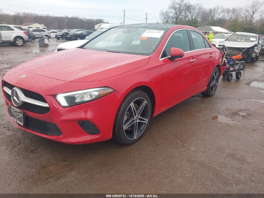 2019 Mercedes-Benz A 220 4Matic VIN: WDD3G4FB2KW013301 Lot: 43925732