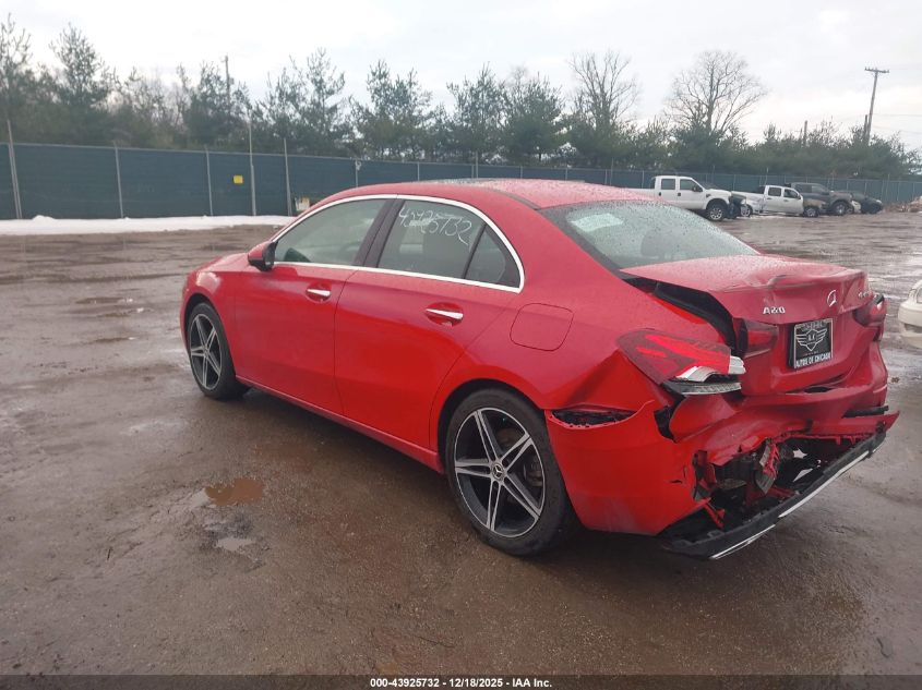2019 Mercedes-Benz A 220 4Matic VIN: WDD3G4FB2KW013301 Lot: 43925732