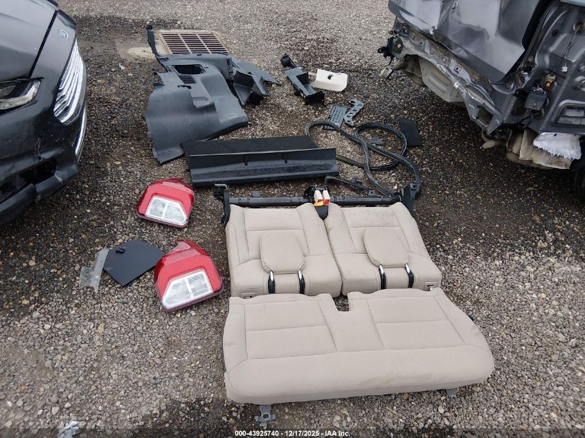 2021 Ford Explorer VIN: 1FMSK7BHXMGB57588 Lot: 43925740