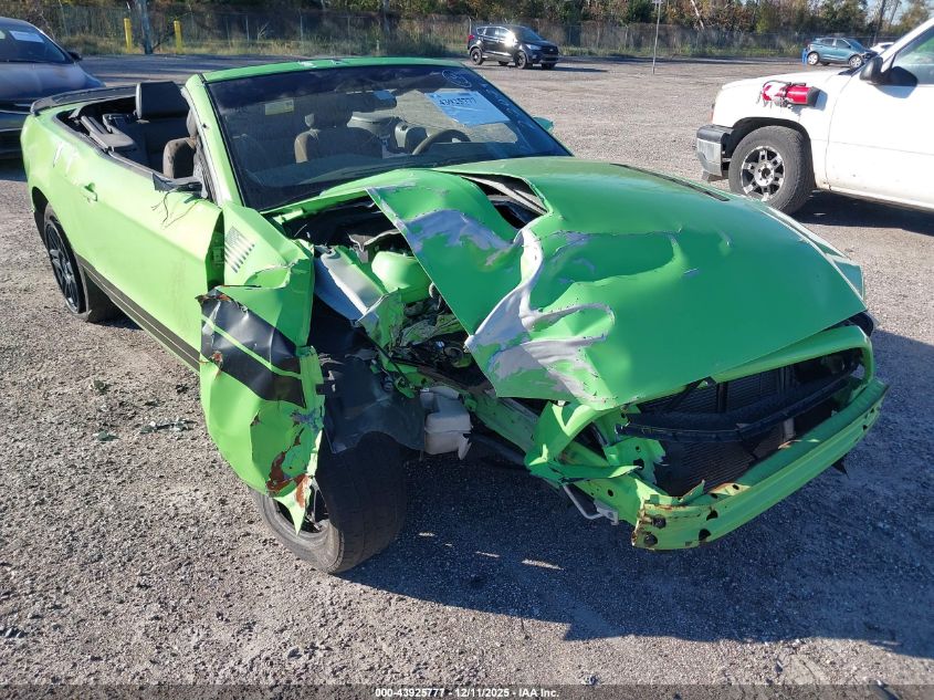 2013 Ford Mustang V6 Premium VIN: 1ZVBP8EM8D5223374 Lot: 43925777