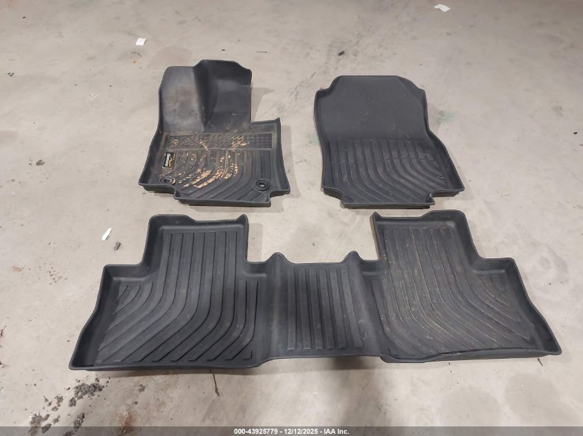 2021 Toyota Rav4 Xle VIN: 2T3W1RFV2MW162602 Lot: 43925779