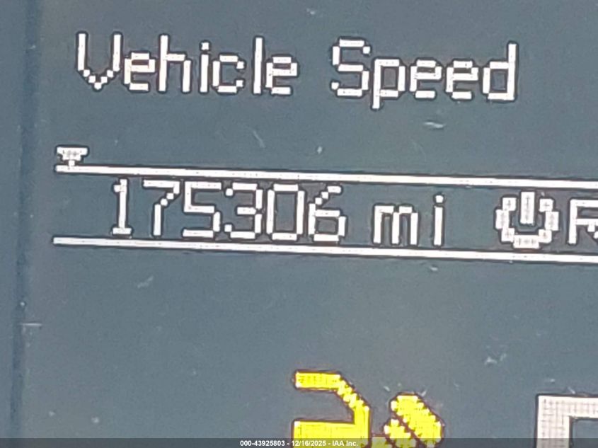 2012 Jeep Grand Cherokee Overland VIN: 1C4RJFCT3CC104997 Lot: 43925803