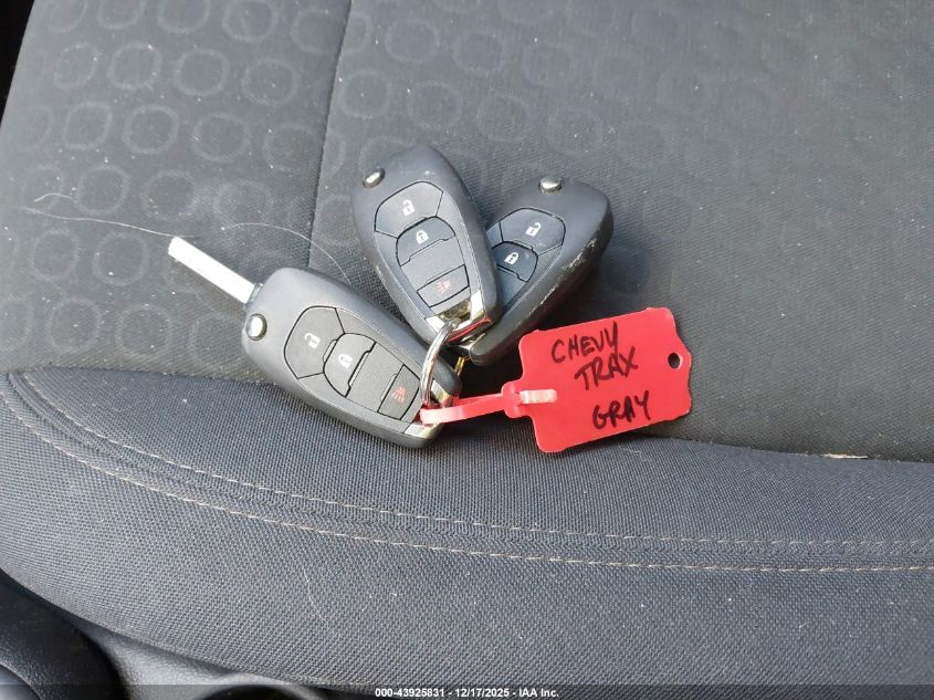 2020 Chevrolet Trax Awd Ls VIN: 3GNCJNSB2LL338908 Lot: 43925831