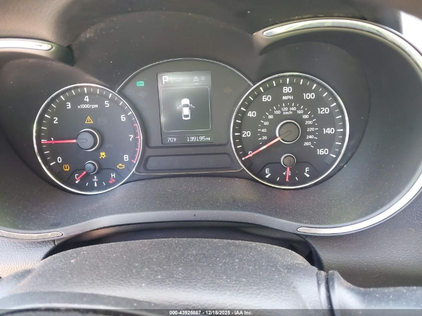 2018 Kia Forte Lx VIN: 3KPFL4A72JE191692 Lot: 43925887