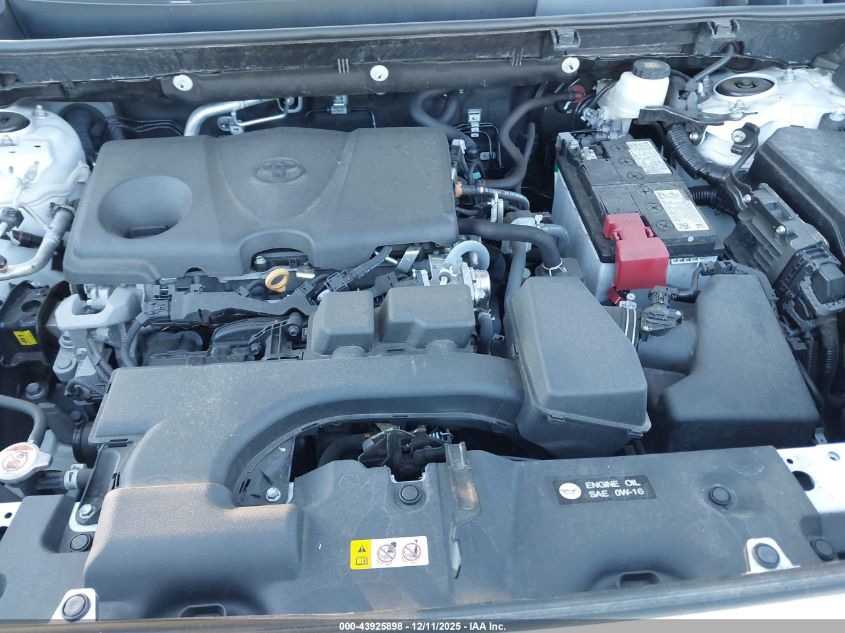 2024 Toyota Rav4 Xle VIN: 2T3W1RFV6RC262632 Lot: 43925898