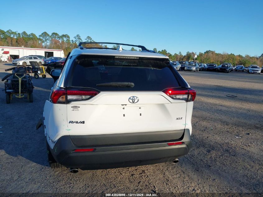 2024 Toyota Rav4 Xle VIN: 2T3W1RFV6RC262632 Lot: 43925898