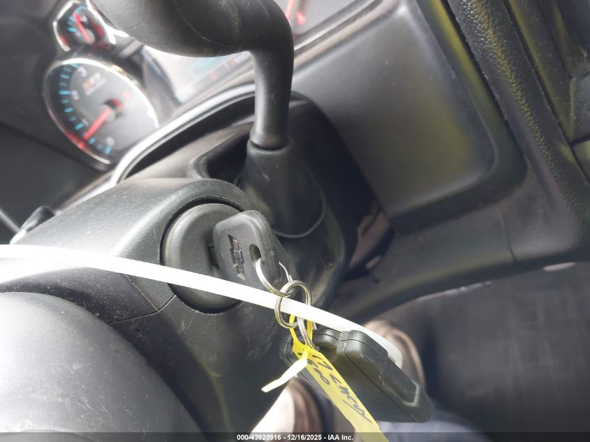 2017 Chevrolet Silverado 1500 2Lt VIN: 3GCUKREC4HG357773 Lot: 43925916